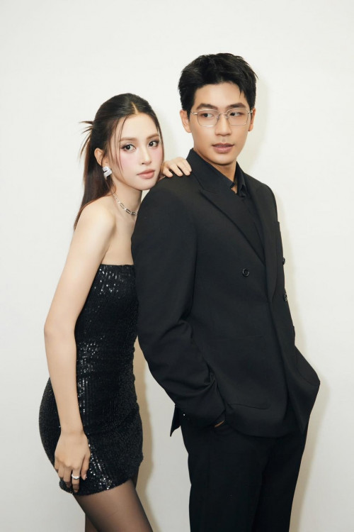 Tiểu Vy làm rõ về mối quan hệ với Quốc Anh