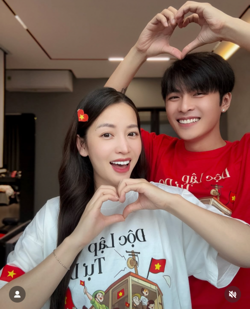 Puka lần đầu lộ diện sau thông tin đã bí mật sinh con đầu lòng