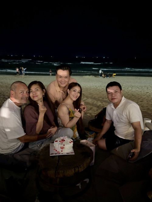 Chồng Ngọc Anh