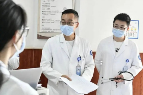 Hai chị em lần lượt hỏng thận