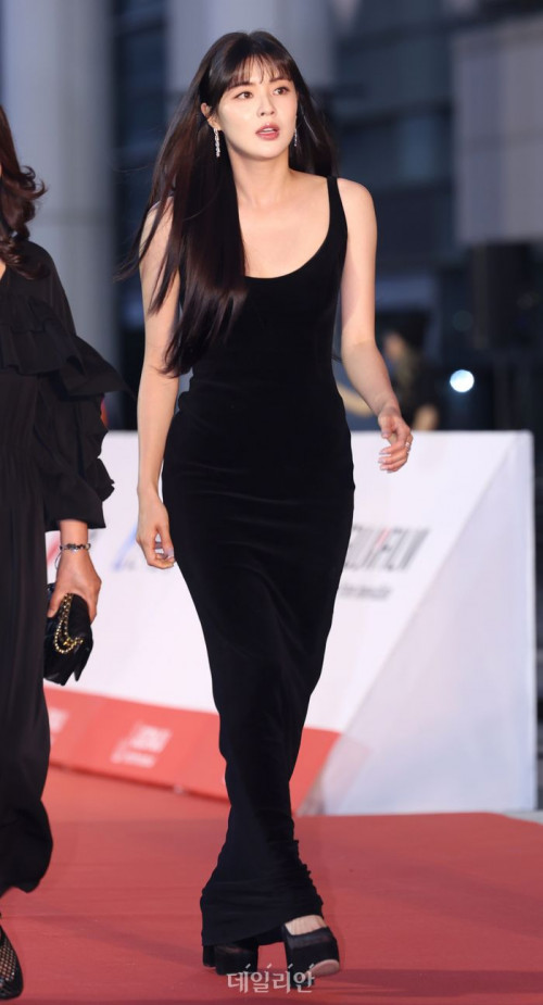 Tham dự LHP Jeonju: Lee Sun Bin