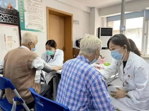 Dấu hiệu ung thư phổi