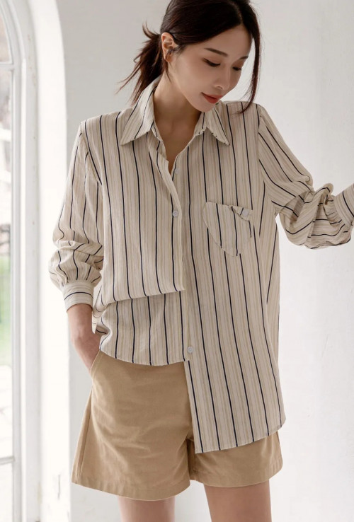 Quần short màu be