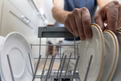 4 kiểu rửa bát càng rửa càng bẩn