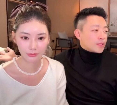 Uông Tiểu Phi và Mandy