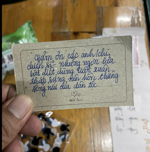 Câu chuyện tình quân dân