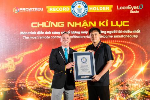 Đạo diễn Lê Minh Trí