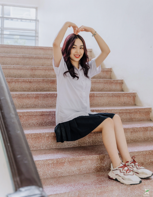 Điểm mặt nhanh 4 "học bá" Việt đỗ Thanh Hóa: Mỗi người một vibe, điểm chung là quá xinh và đỉnh!- Ảnh 2.