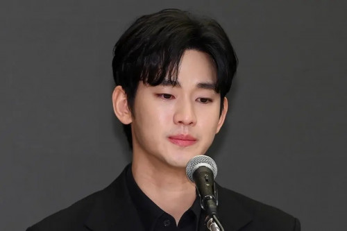 Kim Soo Hyun trong bối cảnh khó khăn