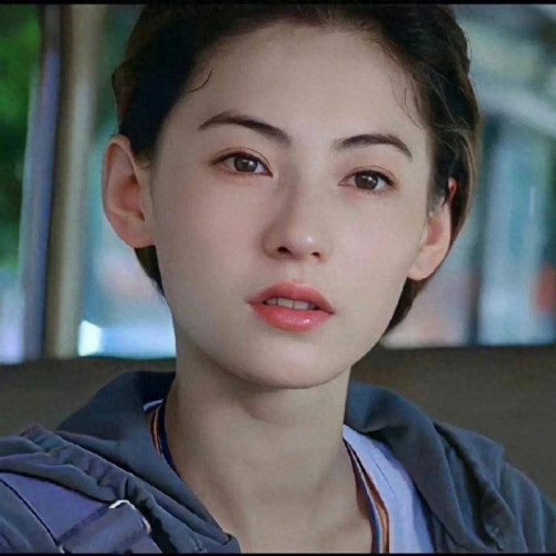 Trương Bá Chi - mỹ nhân cuối cùng của showbiz Hong Kong.