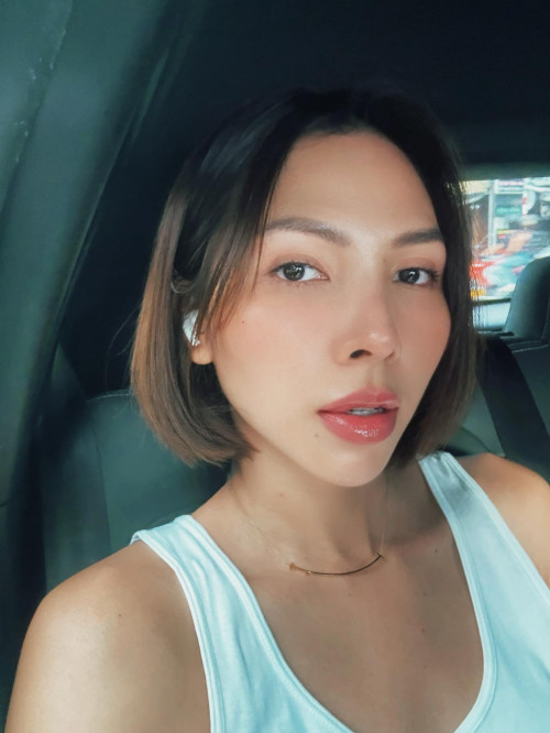 Nữ siêu mẫu Minh Triệu gây xôn xao với bài viết về tình yêu - Ảnh 2.