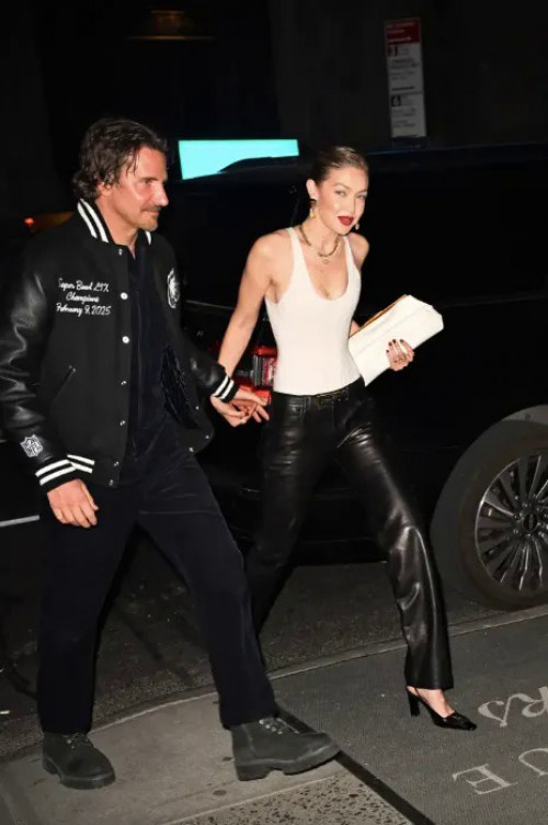 Gigi Hadid và Bradley Cooper