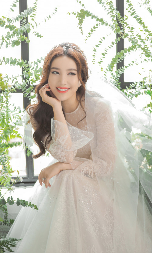 Bảo Thy ngày cưới
