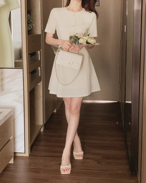 Chân váy ngắn