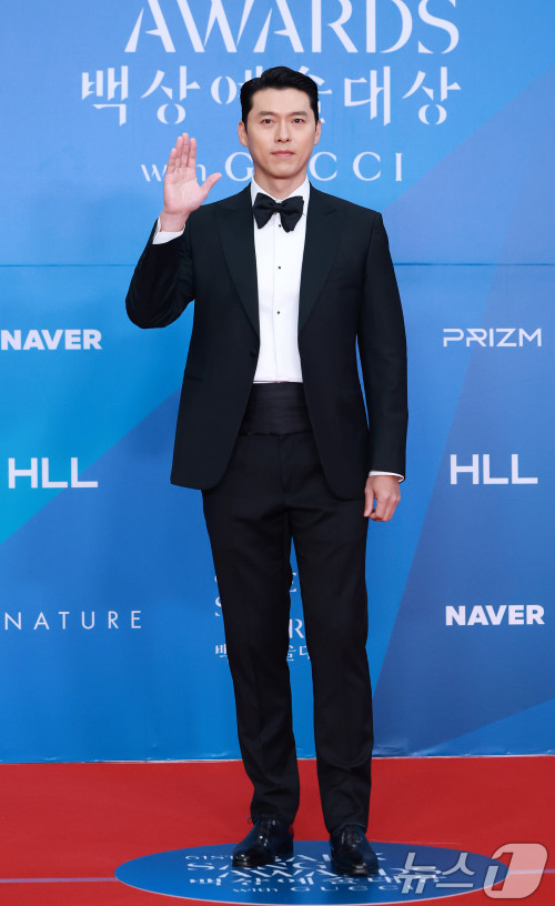 Hyun Bin tại Baeksang 2025