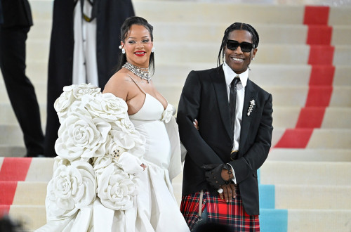 Rihanna - A$AP Rocky tại Met Gala 2025