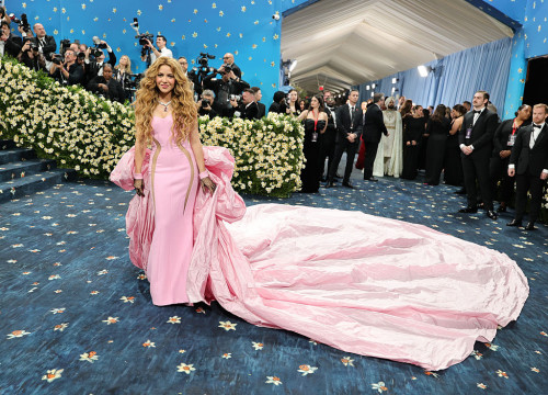 Hình ảnh Shakira tại Met Gala