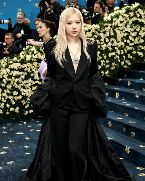 Rosé tại Met Gala