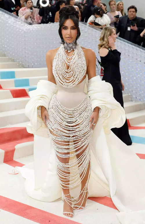 Kim Kardashian tại Met Gala 2025