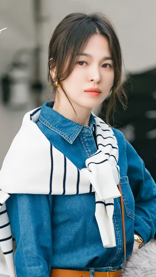 Nước ép cà rốt giúp làm trắng da tự nhiên.