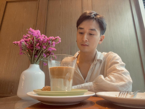 Huy Ma livestream trên TikTok