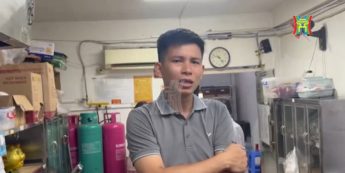 Ngô Quyền Thể xin lỗi vì quảng cáo lòng se điểu dài 40m
