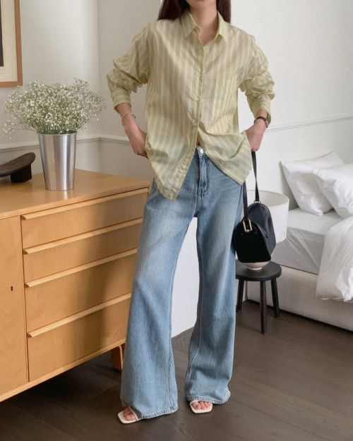 Áo sơ mi phối cùng quần jeans- Ảnh 7.
