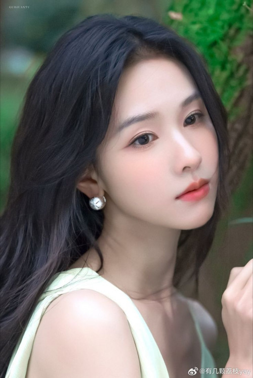 Nam thần 2K