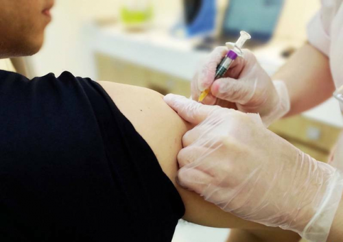 Tiêm vắc xin HPV