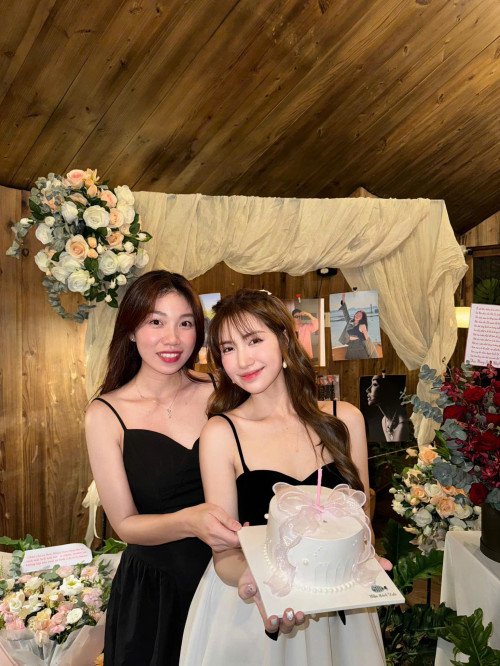 Hoà Minzy sở hữu nhiều tài sản giá trị.