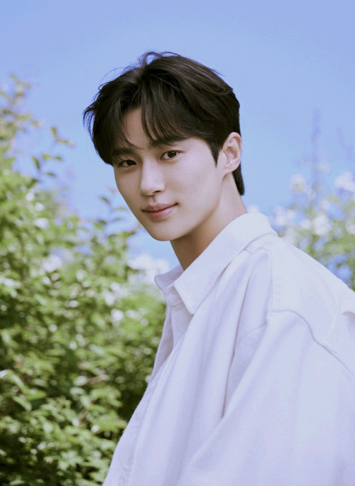 Cảnh báo khẩn liên quan đến nam thần 1m90 Byeon Woo Seok- Ảnh 1.