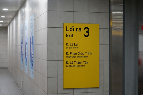 Metro số 1 cấm chụp ảnh