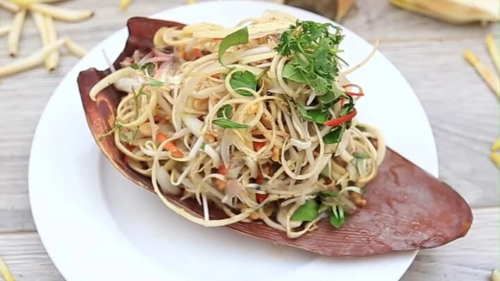 Món nộm hoa chuối thơm ngon - Ảnh 3.