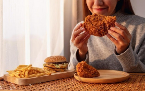 Cảnh báo: 3 thực phẩm quen mặt trên bàn ăn sáng có thể 'tiếp tay' cho ung thư