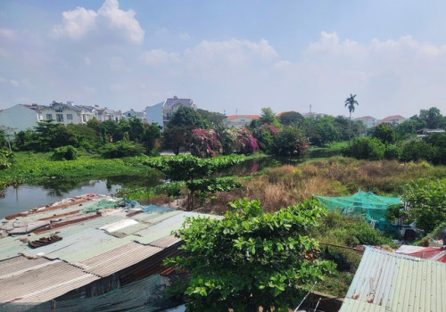 Cảnh tượng được mong đợi nhất khi con rạch “đen ngòm” giữa lòng TP.HCM "lột xác" sau dự án hơn 17.000 tỷ đồng- Ảnh 1.
