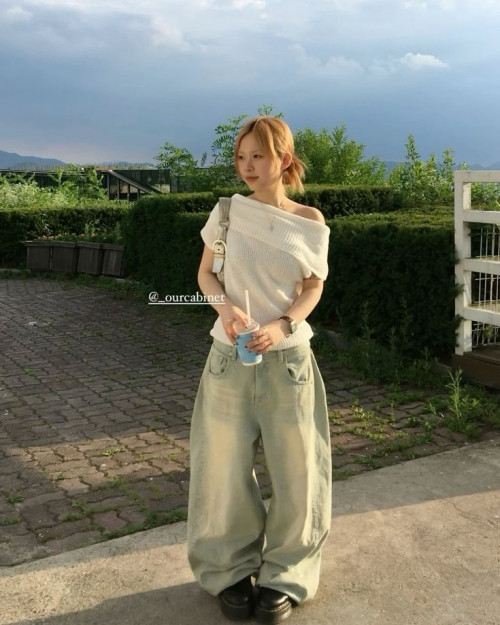 Barrel jeans