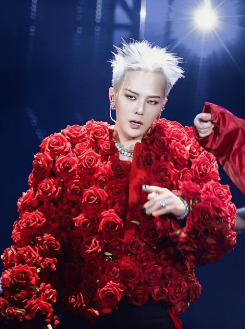 G-Dragon trong concert