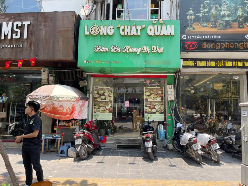 Lòng Chát Quán mở cửa lại