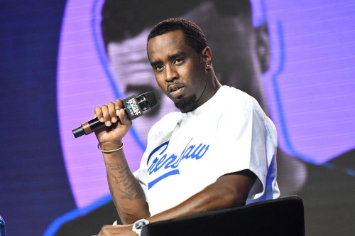 Diddy bị đưa ra xét xử - Ảnh 1.