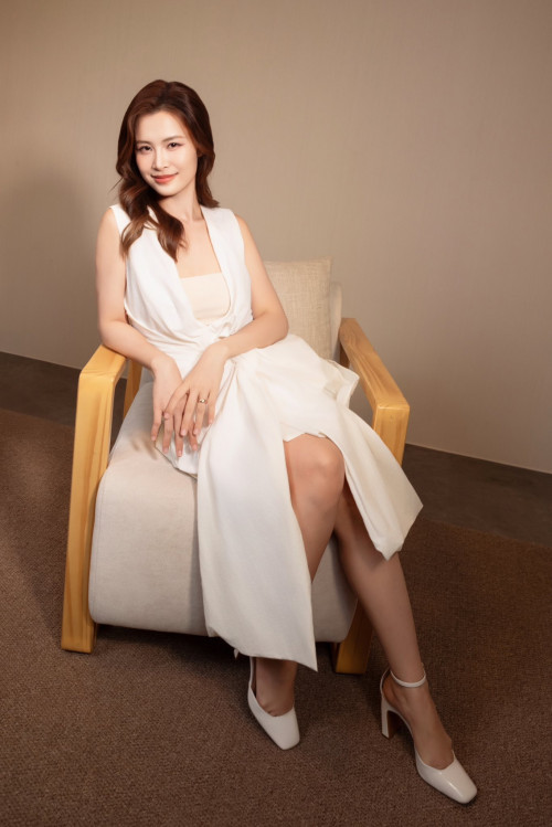 Đông Nhi và gia đình