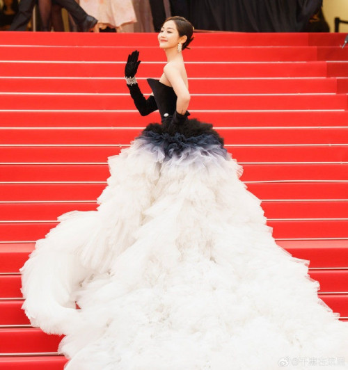 Vạn Thiên Huệ tại Cannes! - Ảnh 8.