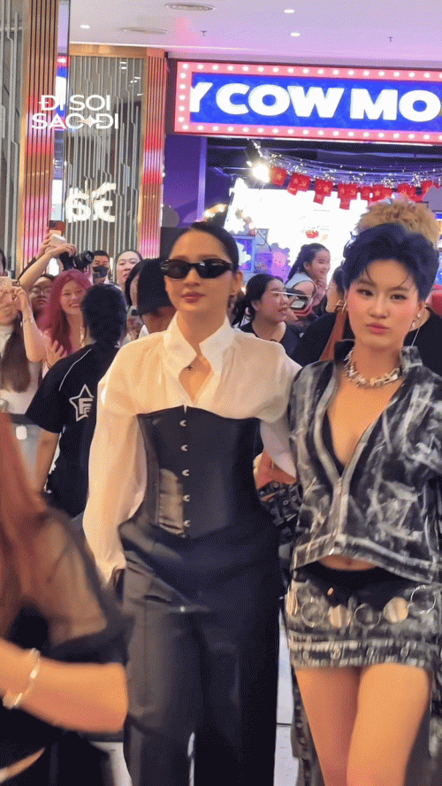 Bảo Anh và Pháo catwalk cực slay