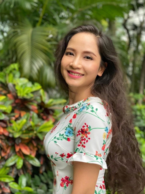Diệu Thảo trong vai Thảo