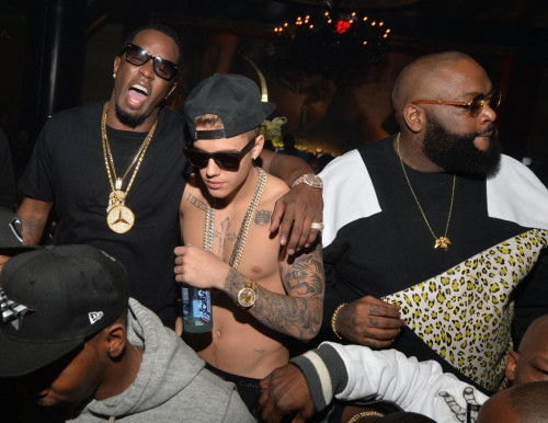 Nóng: Cuối cùng Justin Bieber đã chính thức lên tiếng về nghi vấn bị ông trùm Diddy làm dụng tình dục!
