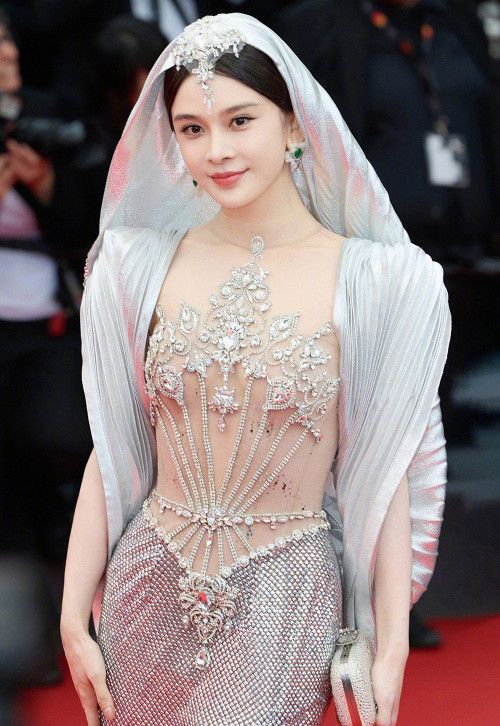 Mỹ nữ Cbiz