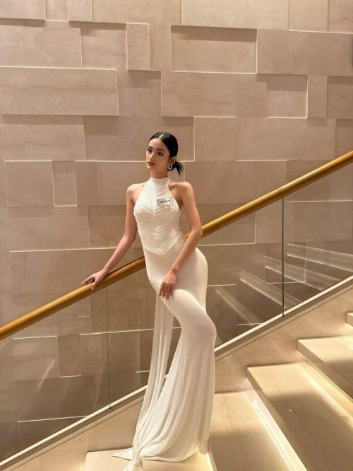 Gu thời trang giúp Ý Nhi ghi điểm tại Miss World 2025 - Ảnh 10.