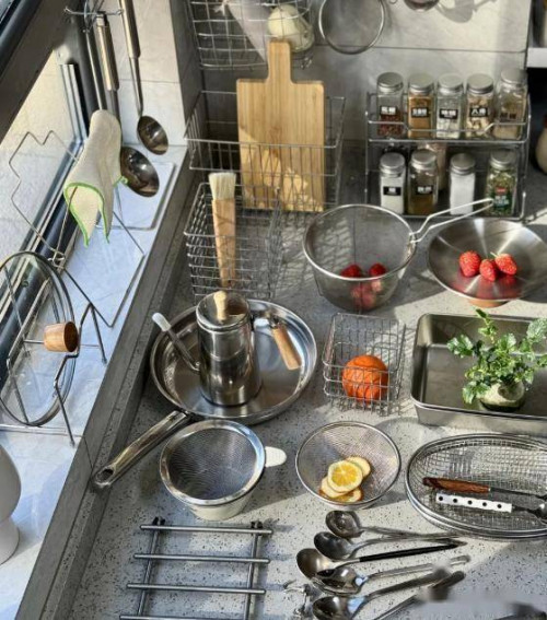 Dụng cụ nhà bếp kém chất lượng