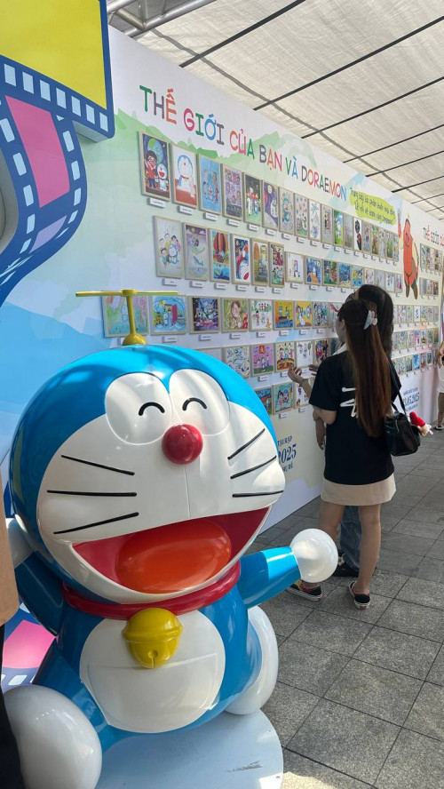Khám phá thế giới Doraemon