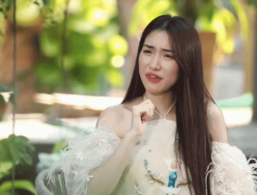 Quá khứ ồn ào của Hòa Minzy- Ảnh 3.