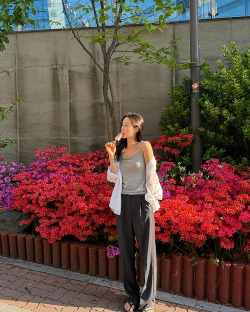 Áo tank top - Item thời trang mát mẻ
